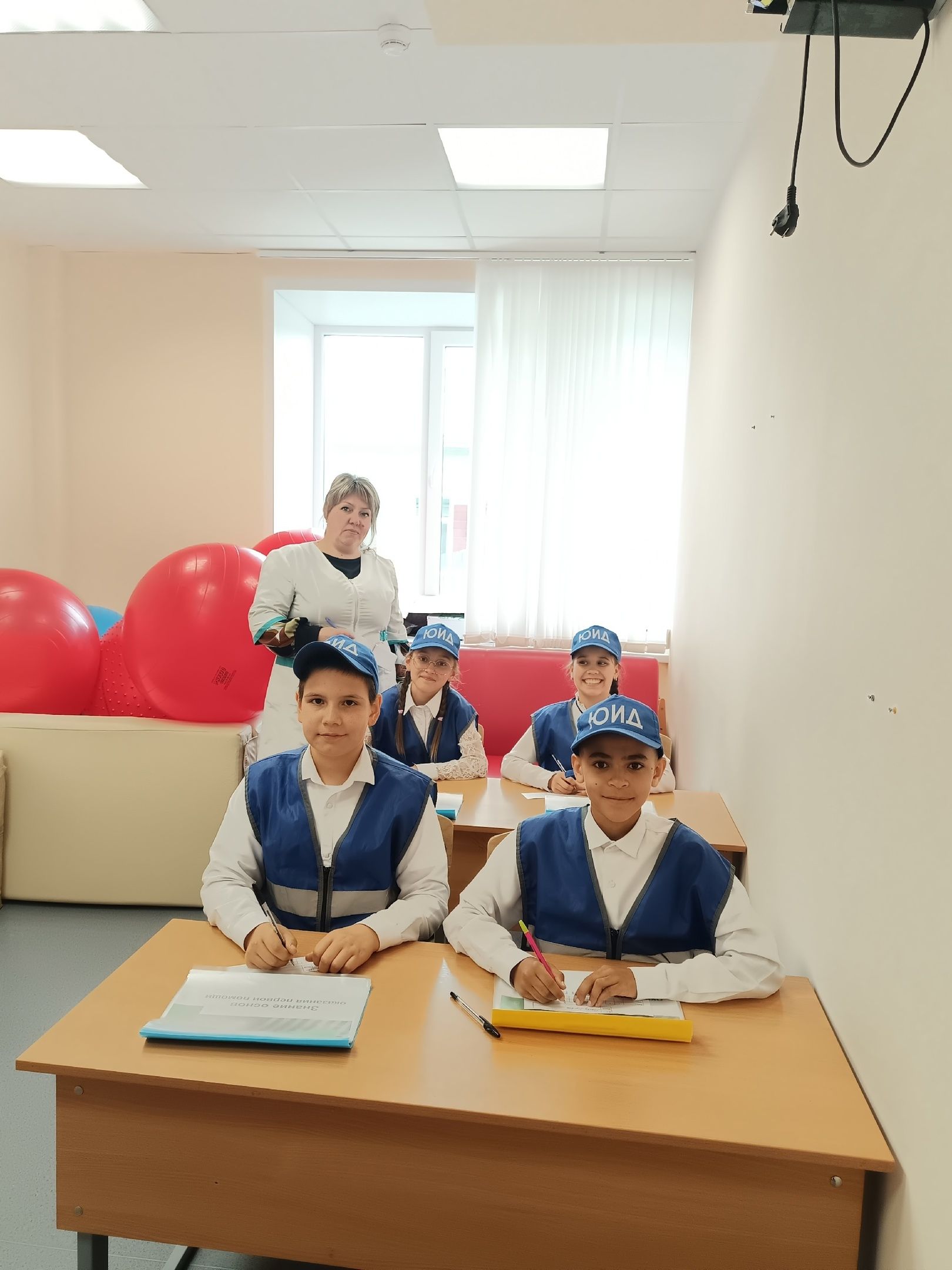 В Каратунской школе прошел  этап Республиканского конкурса отрядов Юных инспекторов движения «Безопасное колесо-2025»