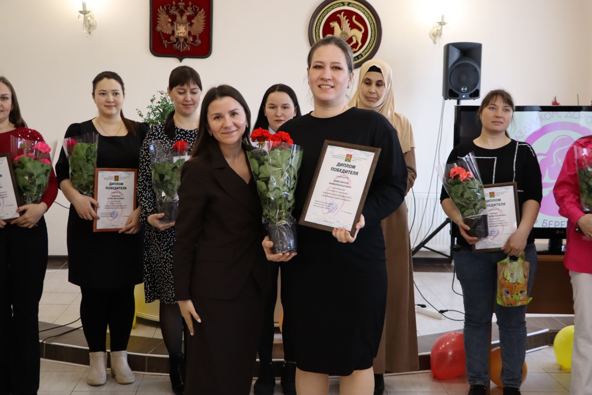 Апаста йөкле хатын-кызлар көне билгеләп үтелде