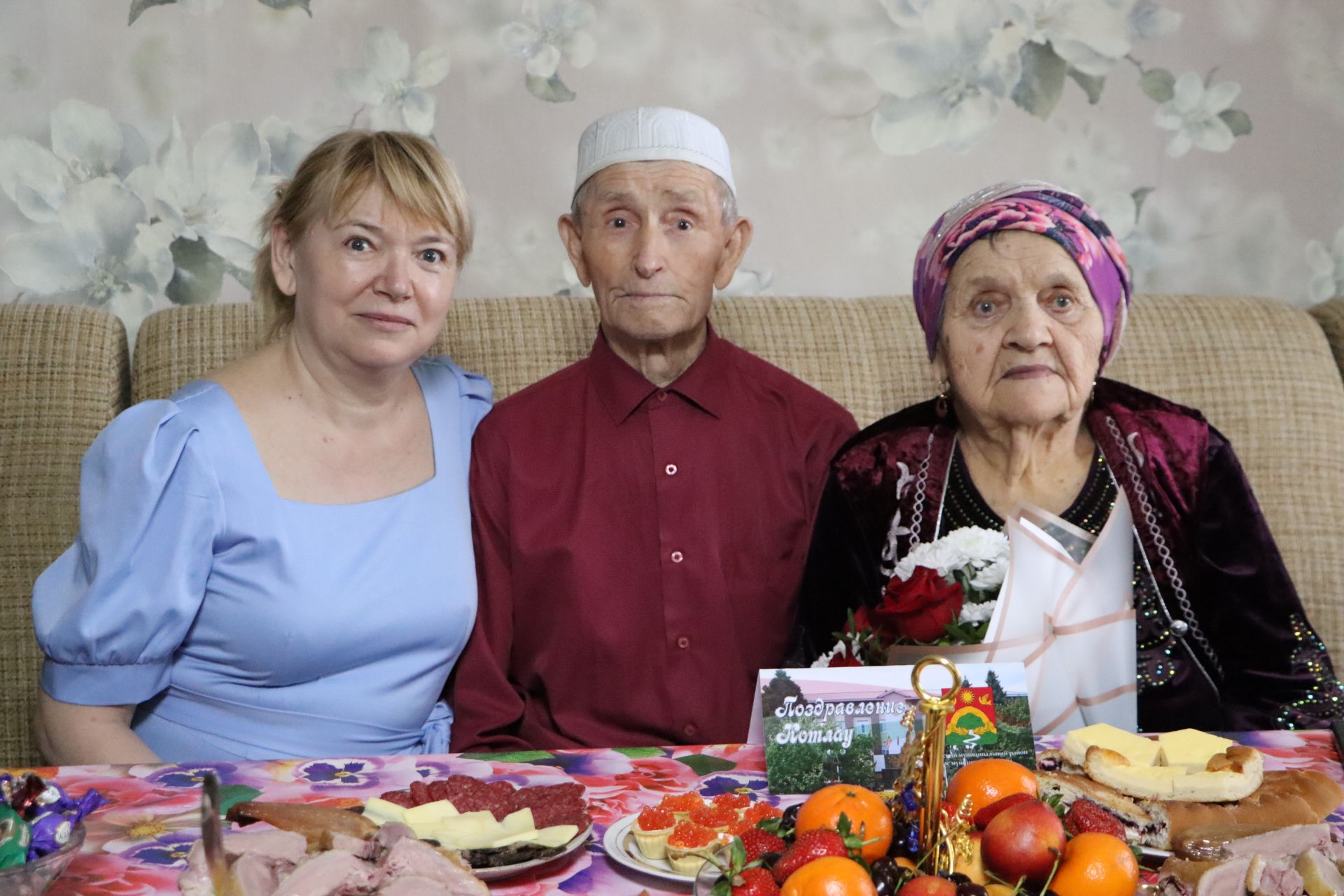 Мәгъфируз апа Хәбибуллина котлаулар кабул итте