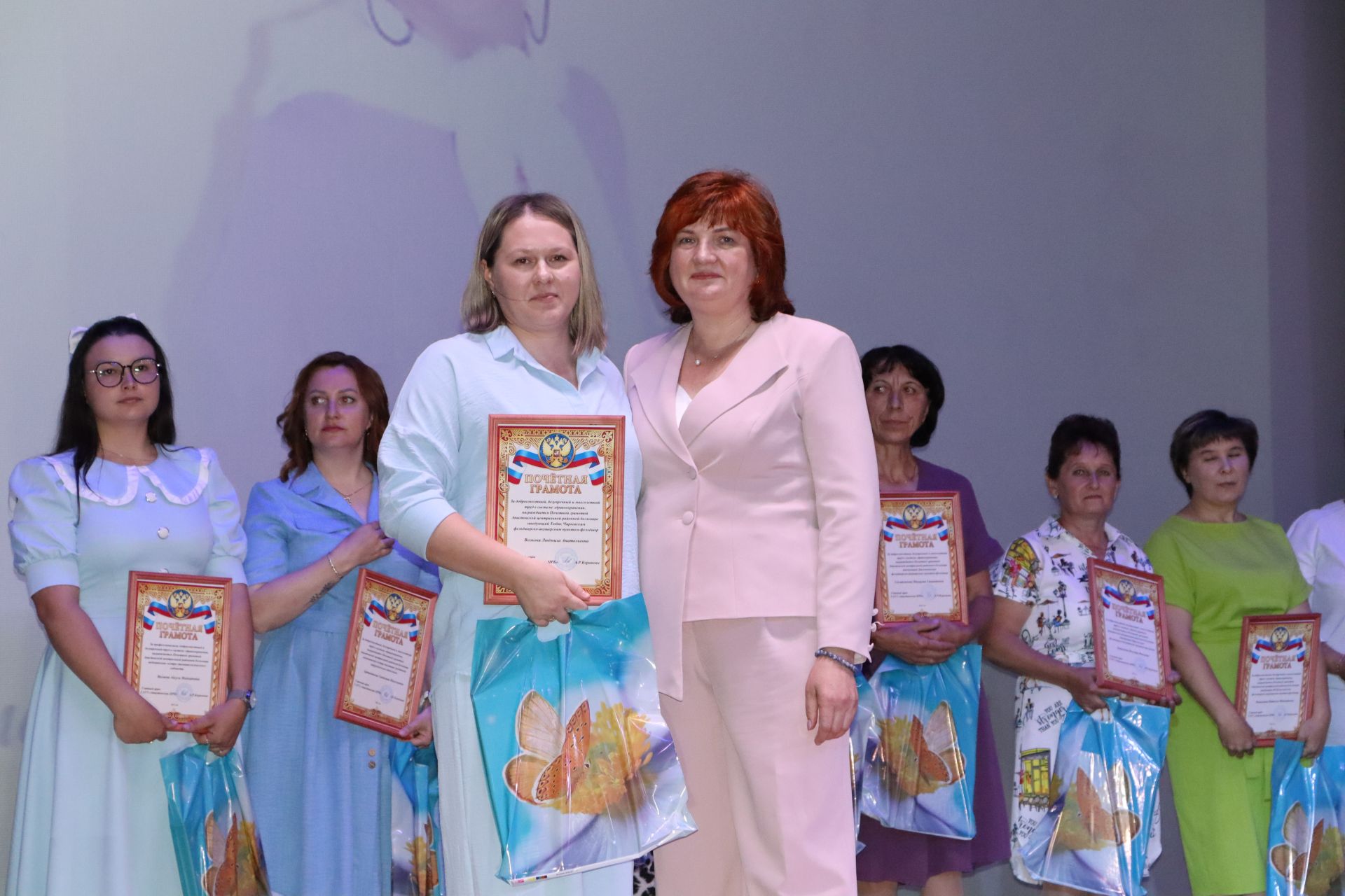 Районда медицина хезмәткәрләрен хөрмәтләделәр