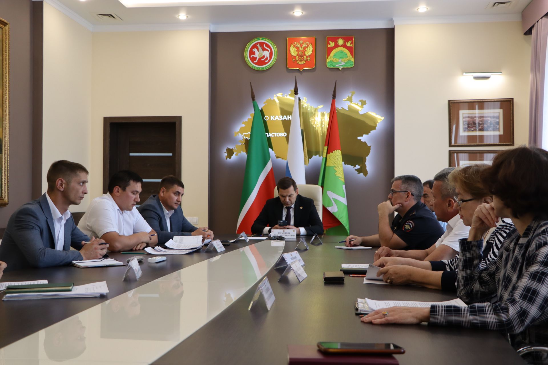 В районе прошло заседание антикоррупционной комиссии
