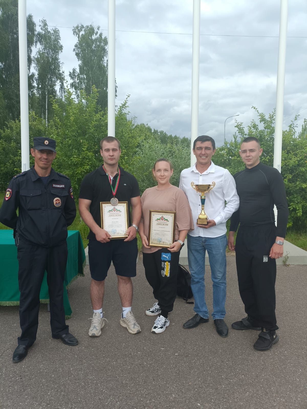 Апас эчке эшләр бүлеге хезмәткәрләре республикакүләм ярыш җиңүчесе