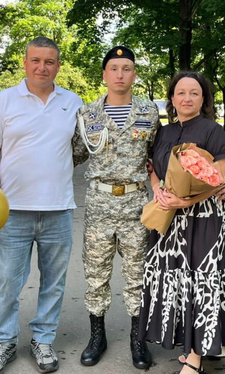 Хәлиуллиннар гаиләсенә хәрби частьтан Рәхмәт хаты килде