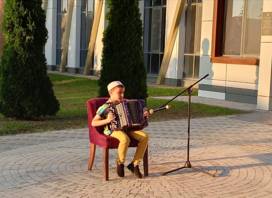 Апаста “Зәлидә”ле кичләр дәвам итә