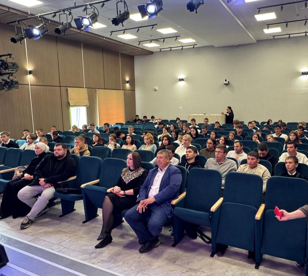 Апас аграр көллиятендә файдалы очрашу узды