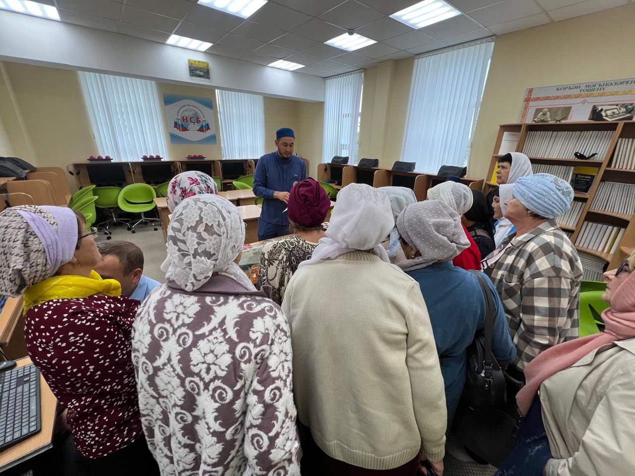 Серебряные волонтеры Апастовского района совершили поездку-экскурсию по красивым местам Казани
