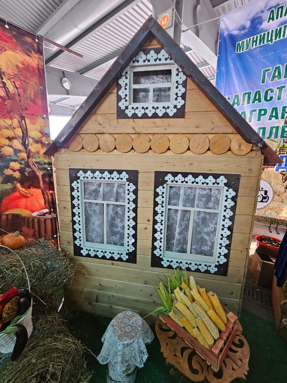Апаслылар “Осталар шәһәре” ярминкә-күргәзмәсендә катнашты