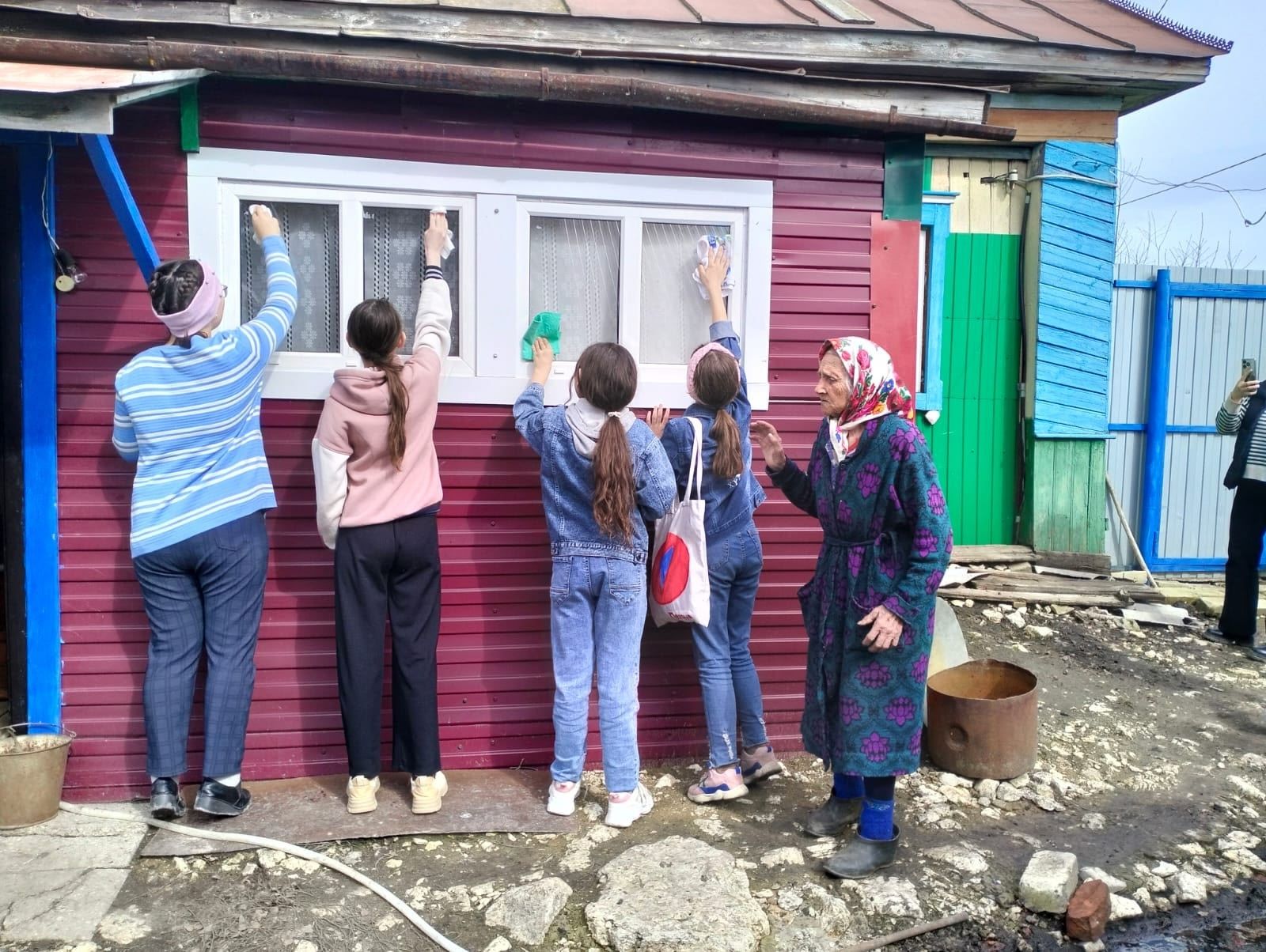 Учащиеся Бурнашевской школы проводят акцию «Бумеранг Добра»