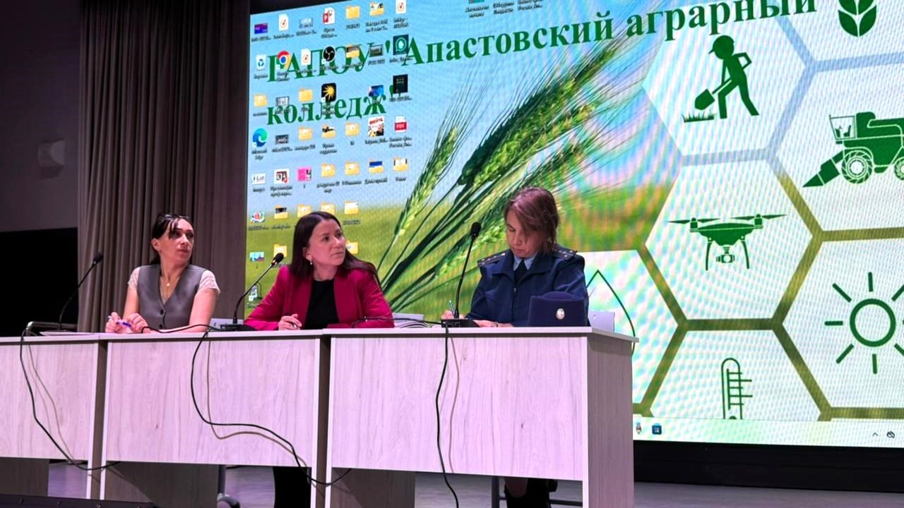 Җәмәгать тәрбиячеләре – исәптә торучы балаларны ялгышлыклардан саклап кала
