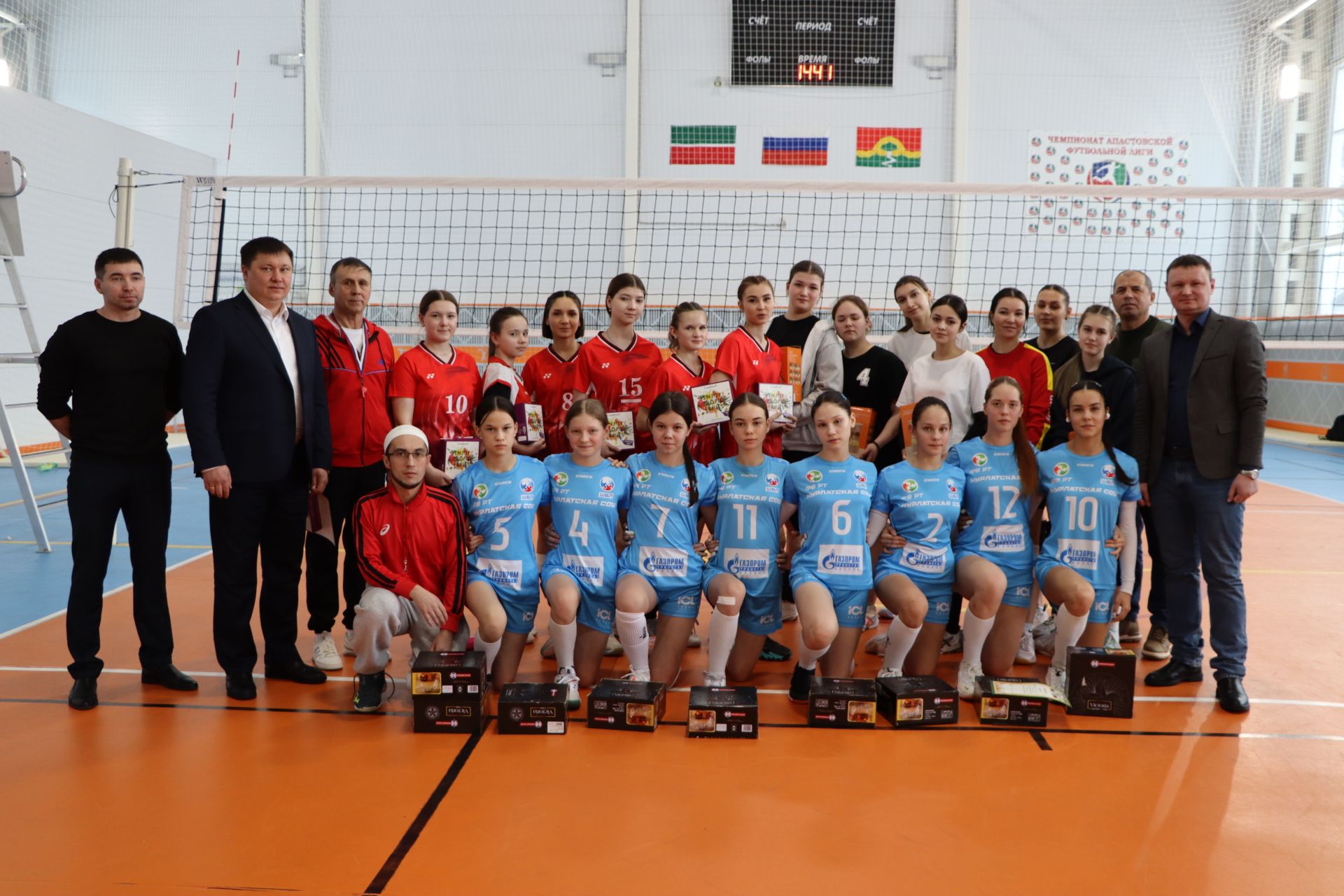 Апас волейболчылар район башлыгының Сертификатын алды