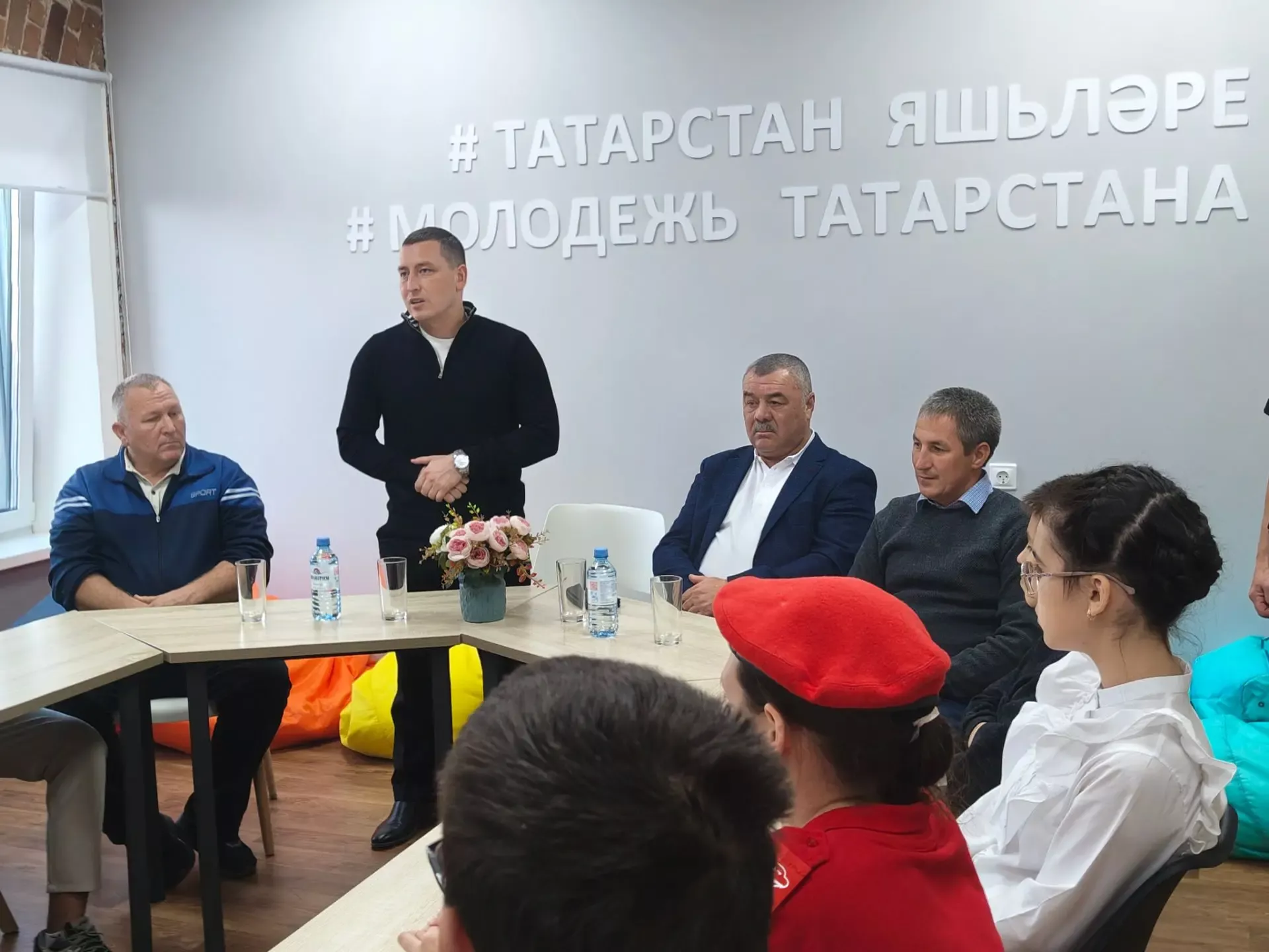 Мужество начинается с отца: урок для юнармейцев в Апастово