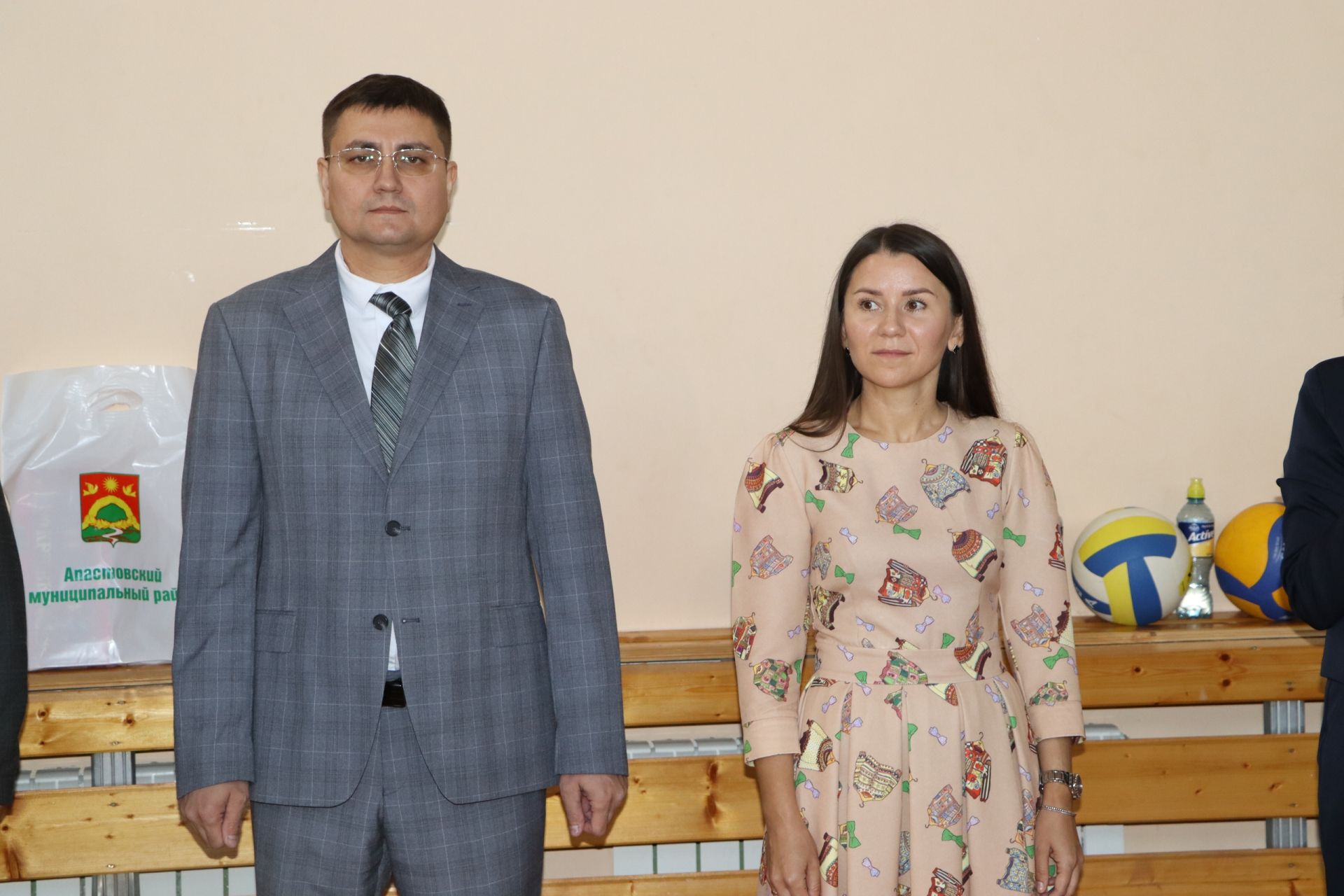 Биеш мәктәбендә Зөфәр Зәмдиханов Кубогына зонакүләм волейбол ярышлары уза
