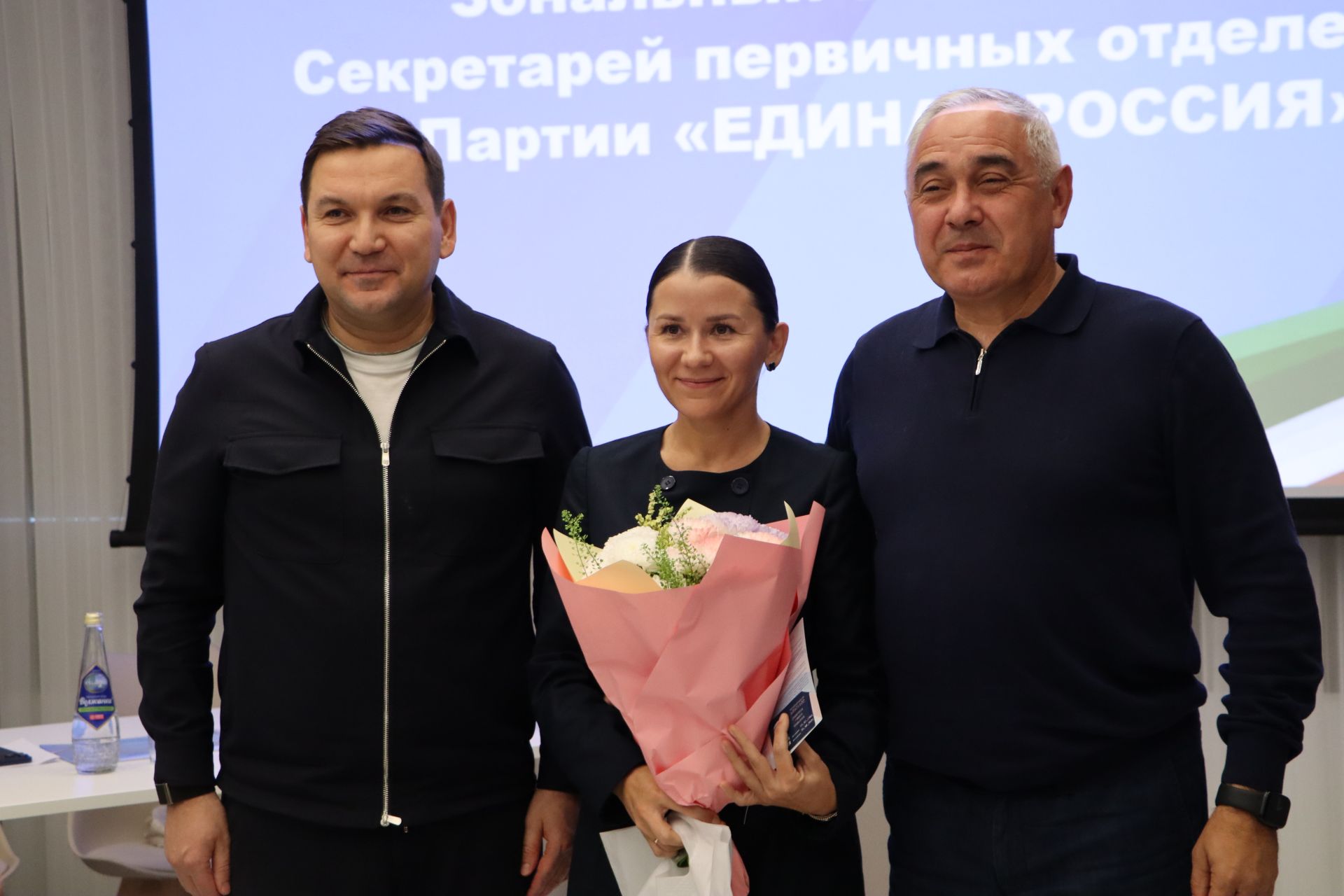 Апаста “Бердәм Россия» партиясенең беренчел бүлекчәләре секретарьлары семинары узды