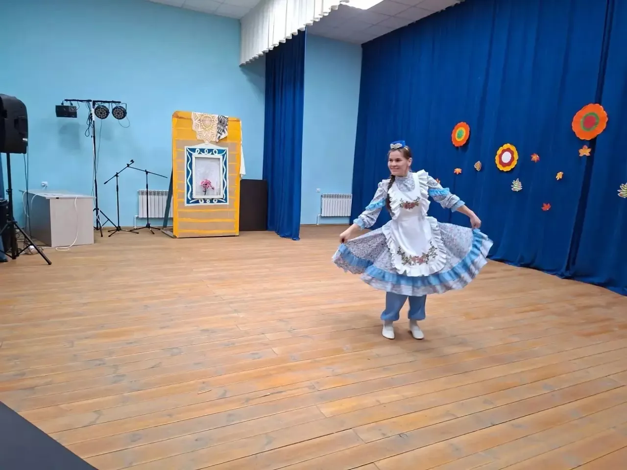 Өлкәннәргә рәхмәт һәм ихтирам: Олы Бакырчы мәдәният йортында бәйрәм чарасы