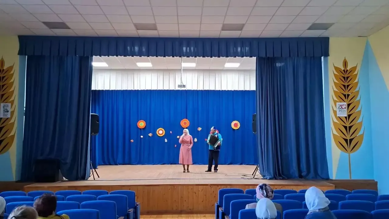 Өлкәннәргә рәхмәт һәм ихтирам: Олы Бакырчы мәдәният йортында бәйрәм чарасы