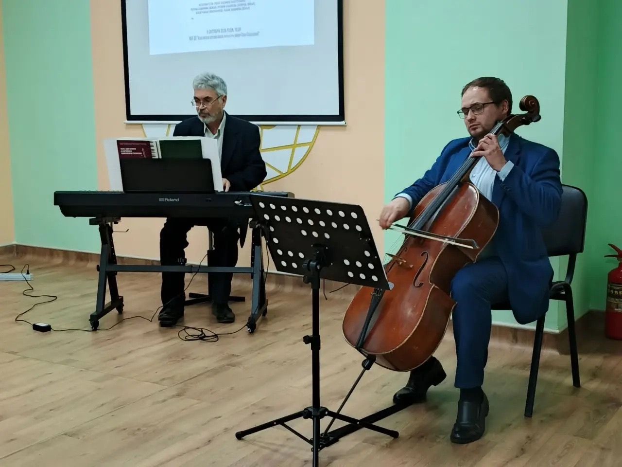 Апаста танылган композиторлар кунак булды