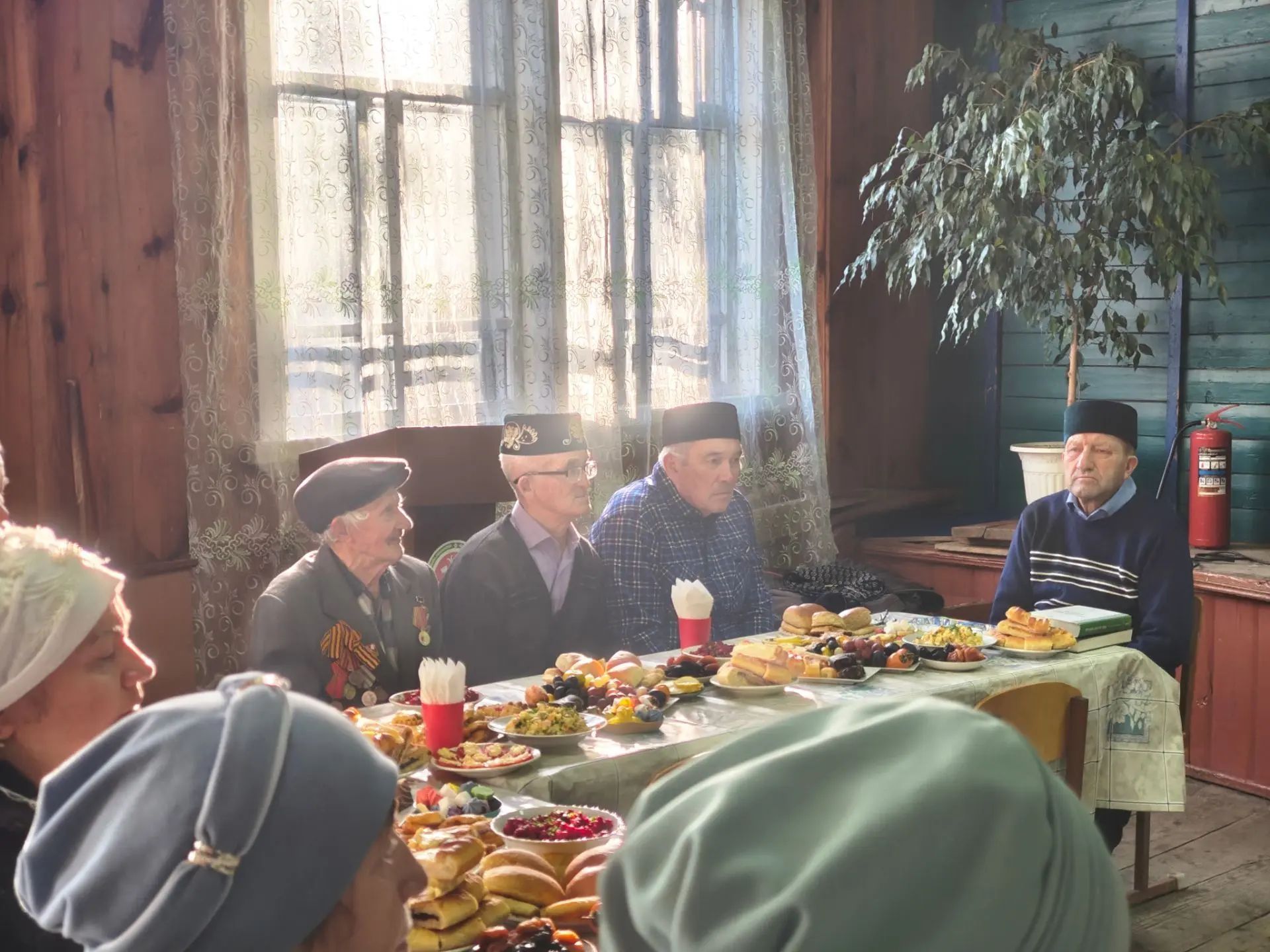 Ындырчы егетләреннән - өлкәннәргә хөрмәт