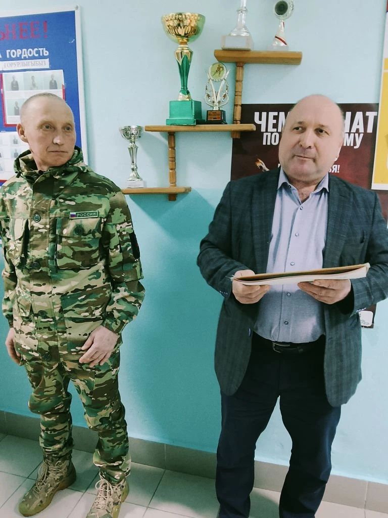 Классная встреча в Азбабинской школе с участником СВО Черновым Геннадием Степановичем