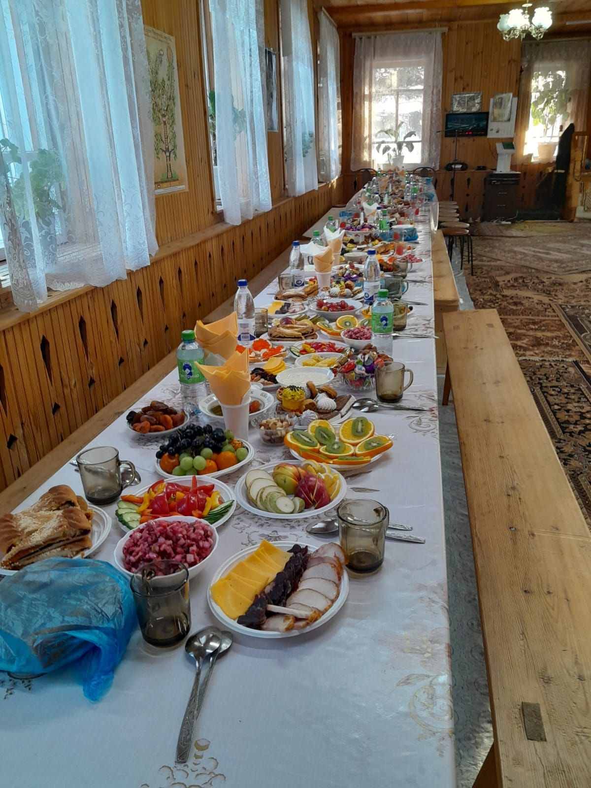 Иске Йомралыда күмәкләшеп авыз ачтылар