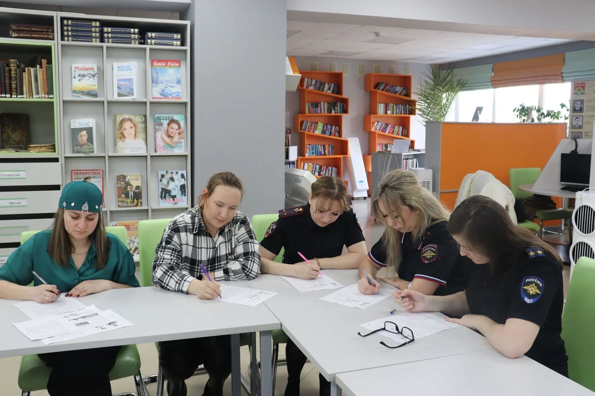 Апас үзәк китапханәсе «Җиңү диктанты» Халыкара тарихи акциясен уздыру мәйданчыгы булды