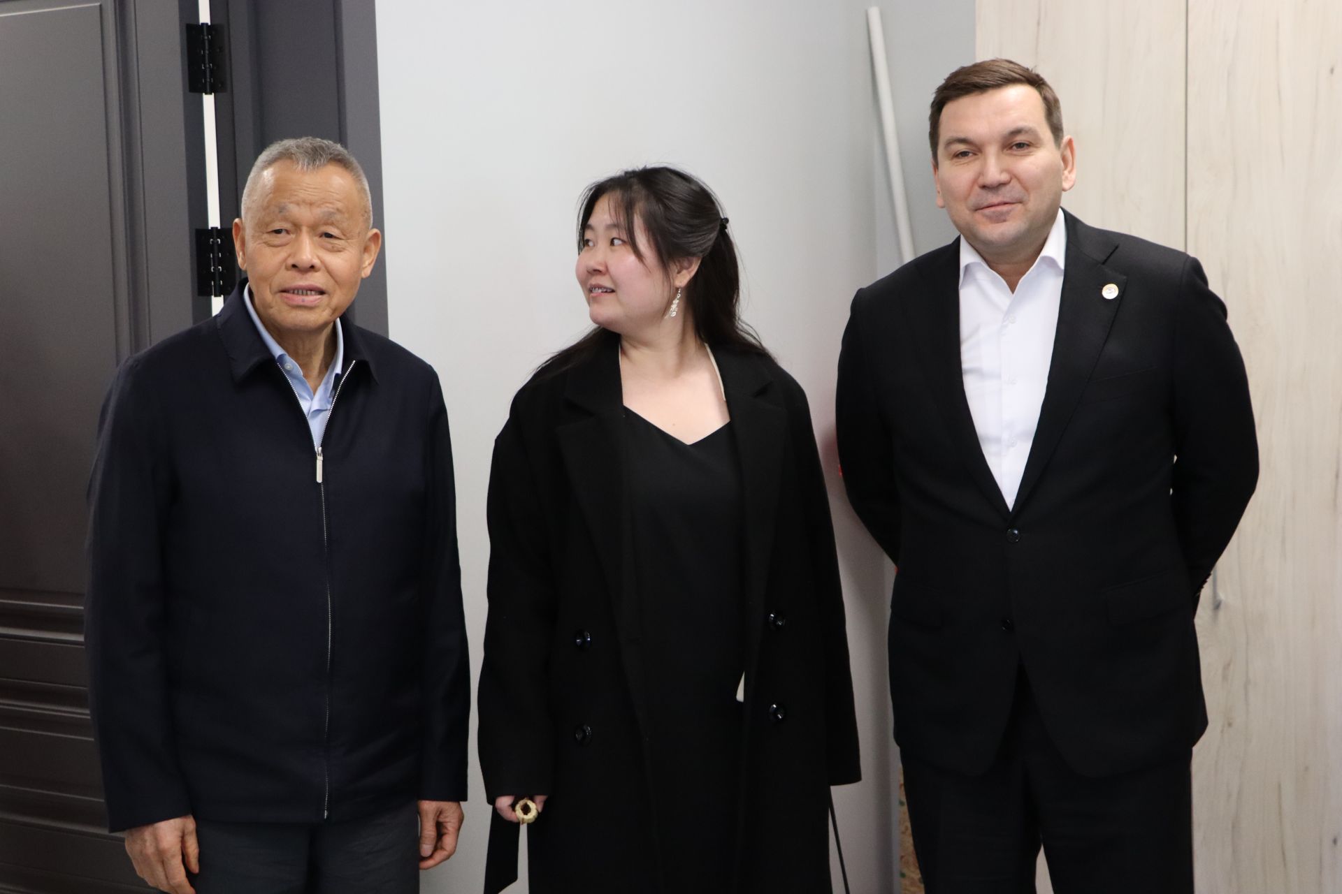 Апаска Кытай Халык Республикасы вәкилләре килде