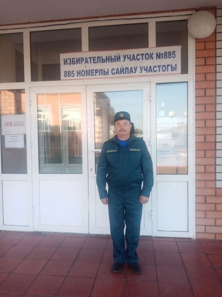 Әлмәндәр аерым посты янгын сүндерүчеләре әзерлек сызыгында