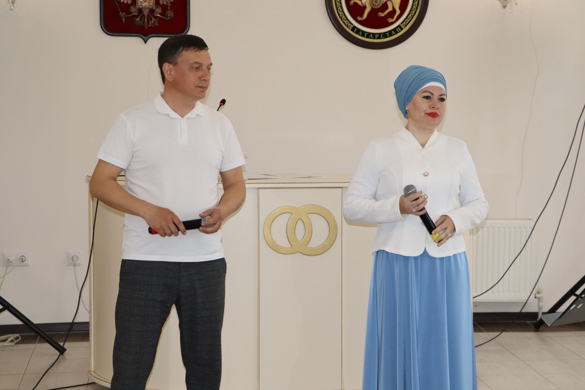 Апаста дүртенче һәм аннан да соң баласы туган гаиләләргә 200 мең сумлык акчалата сертификат тапшырыла