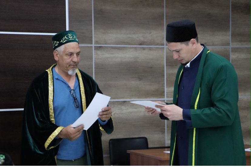 Апаста дин әһелләренең киңәйтелгән утырышы узды