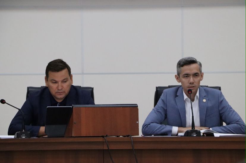 Апаста дин әһелләренең киңәйтелгән утырышы узды