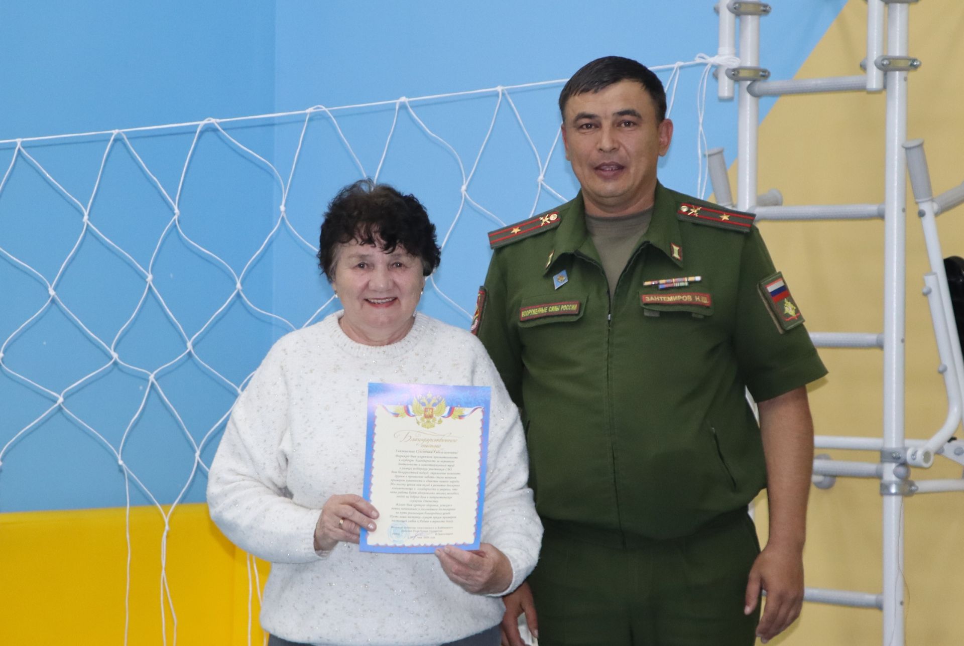 Районның хәрби комиссары көмеш волонтерлар белән очрашты
