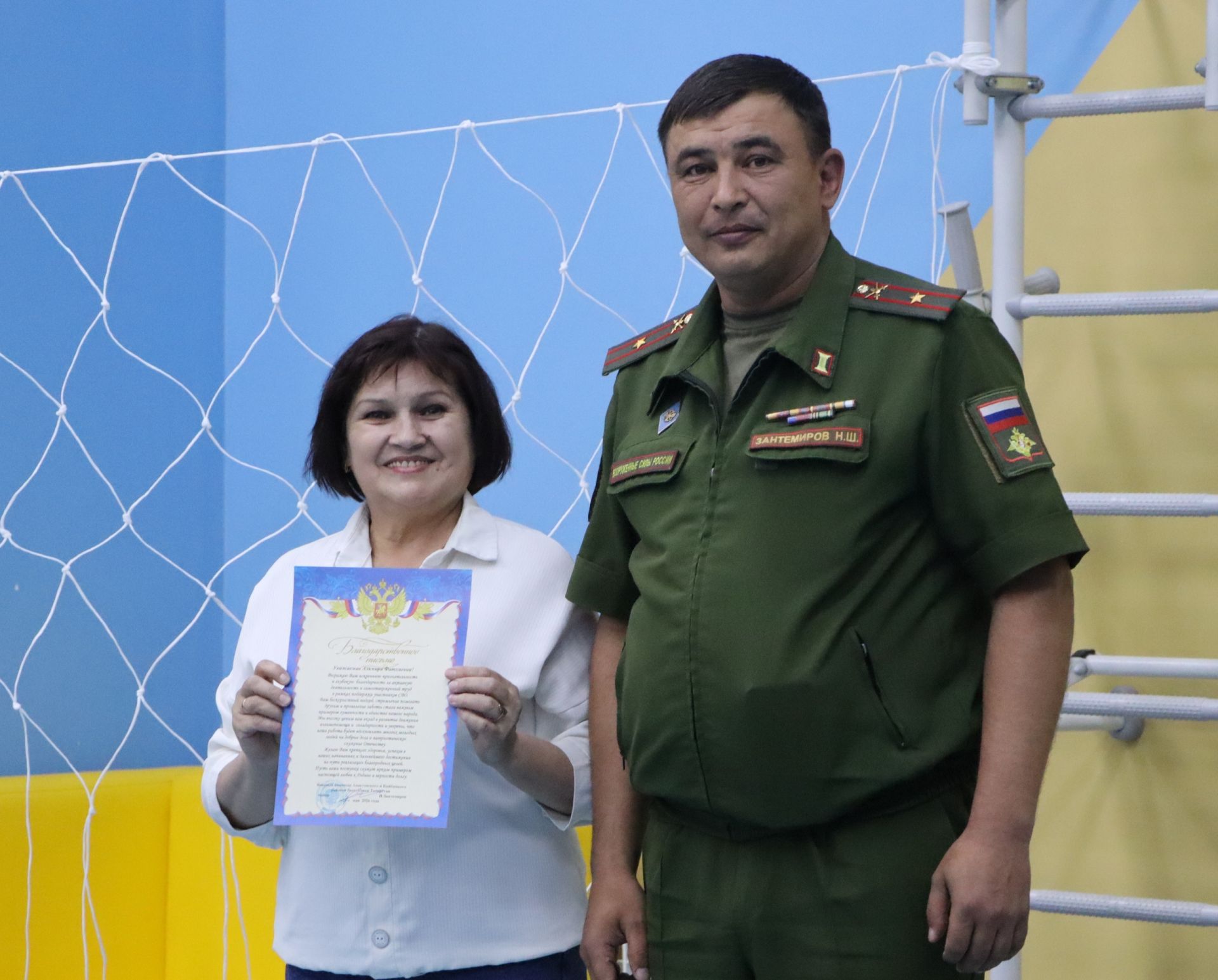 Районның хәрби комиссары көмеш волонтерлар белән очрашты