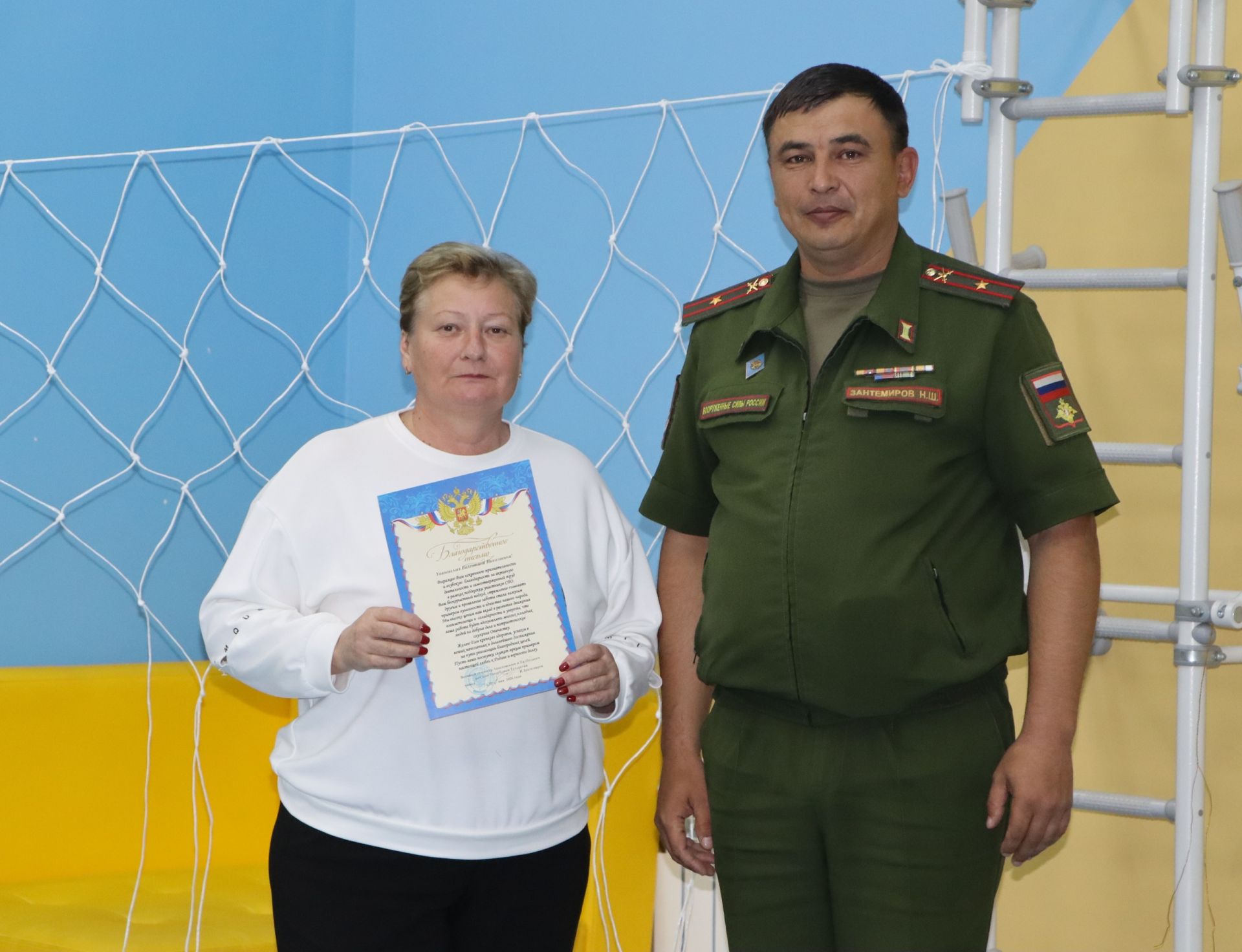 Районның хәрби комиссары көмеш волонтерлар белән очрашты
