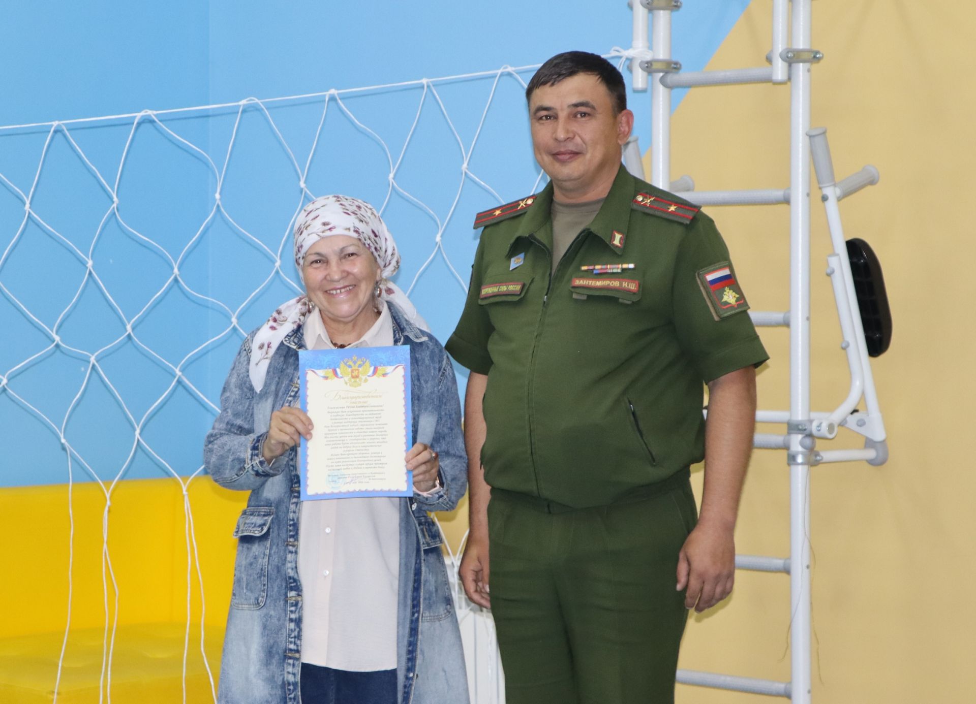 Районның хәрби комиссары көмеш волонтерлар белән очрашты