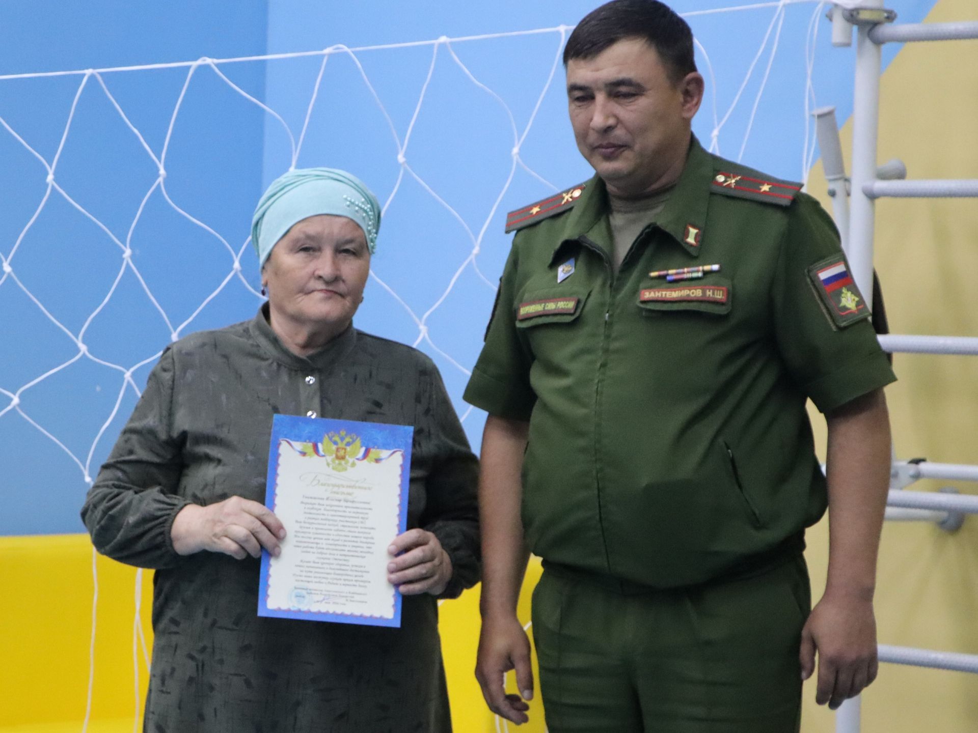 Районның хәрби комиссары көмеш волонтерлар белән очрашты