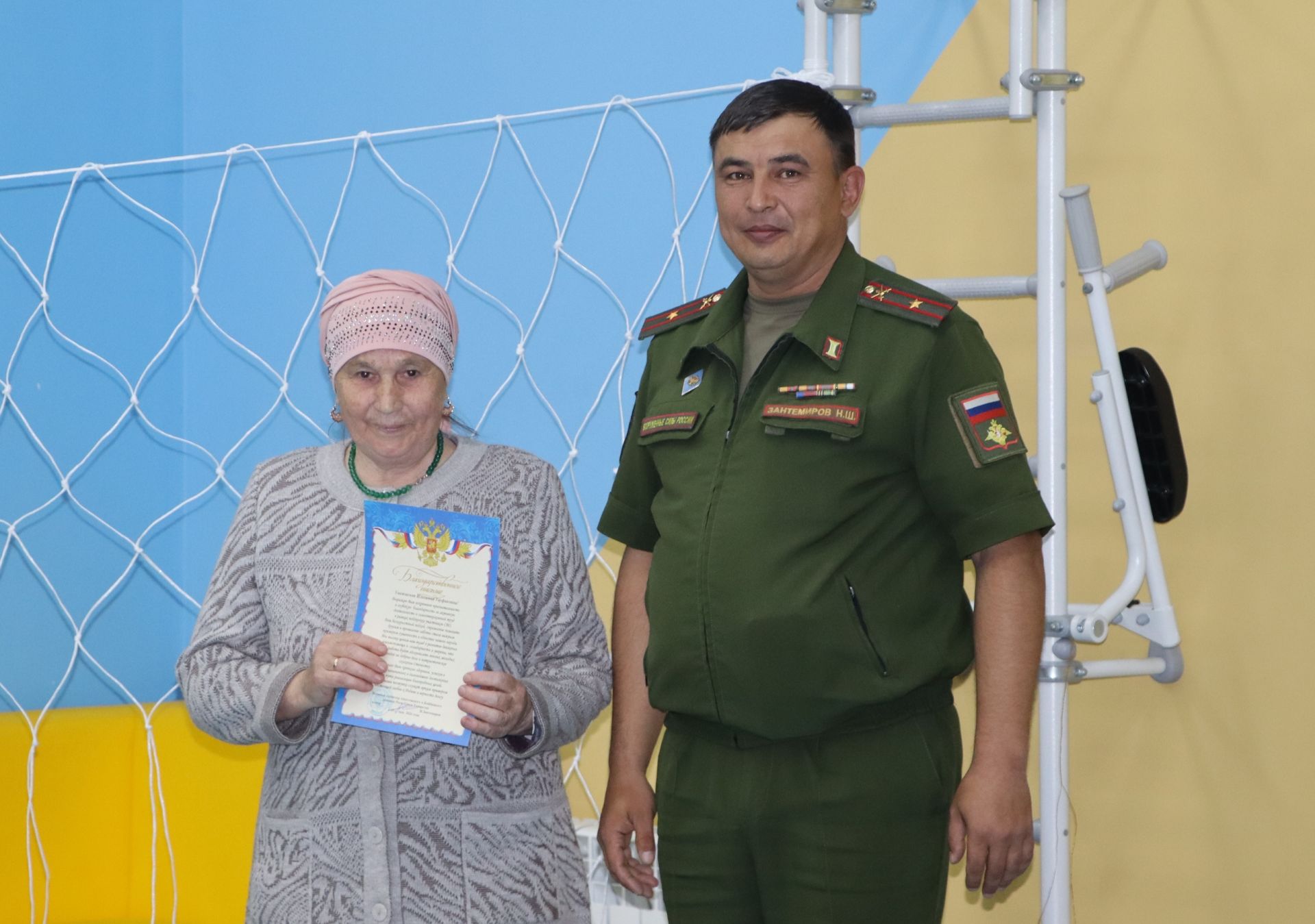Районның хәрби комиссары көмеш волонтерлар белән очрашты