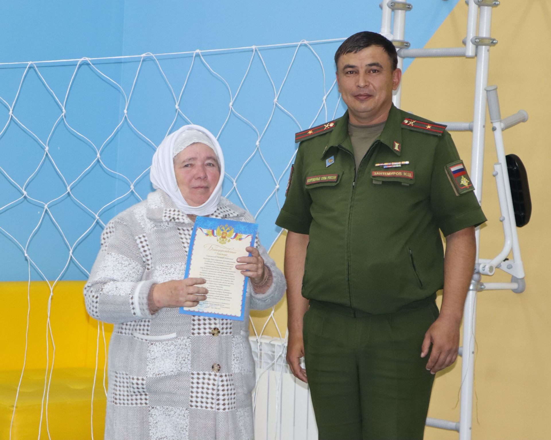 Районның хәрби комиссары көмеш волонтерлар белән очрашты