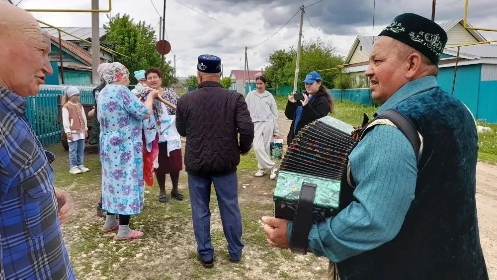 Авылларда Сабантуйга бүләк җыю йоласы дәвам итә