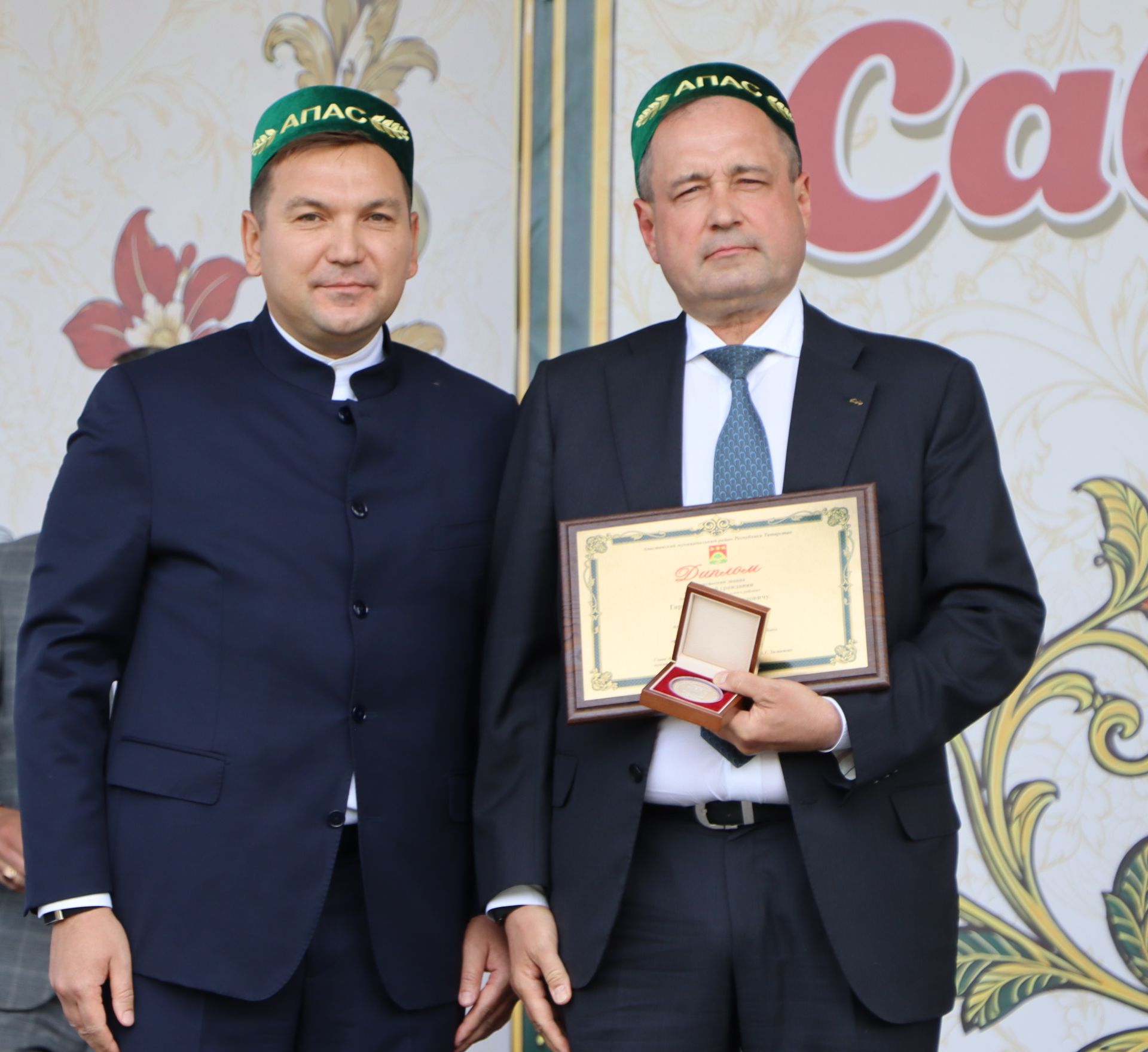Районның хезмәт алдынгылары мәйдан түрендә булды