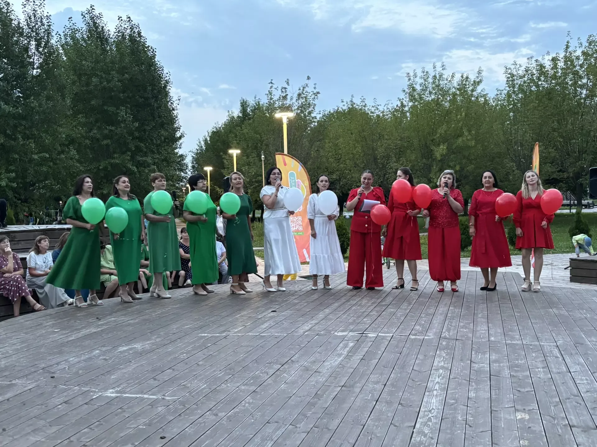 Апас үзәк ял паркында чираттагы җәйге концерт узды