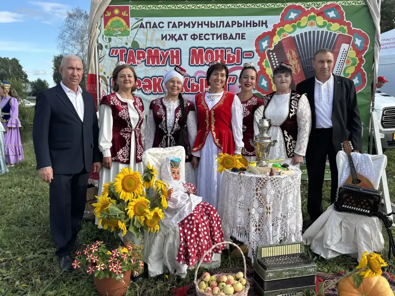 Шәмәк авылында «Гармун моңы - йөрәк җыры» фестивале һәм «Авыл көне» узды