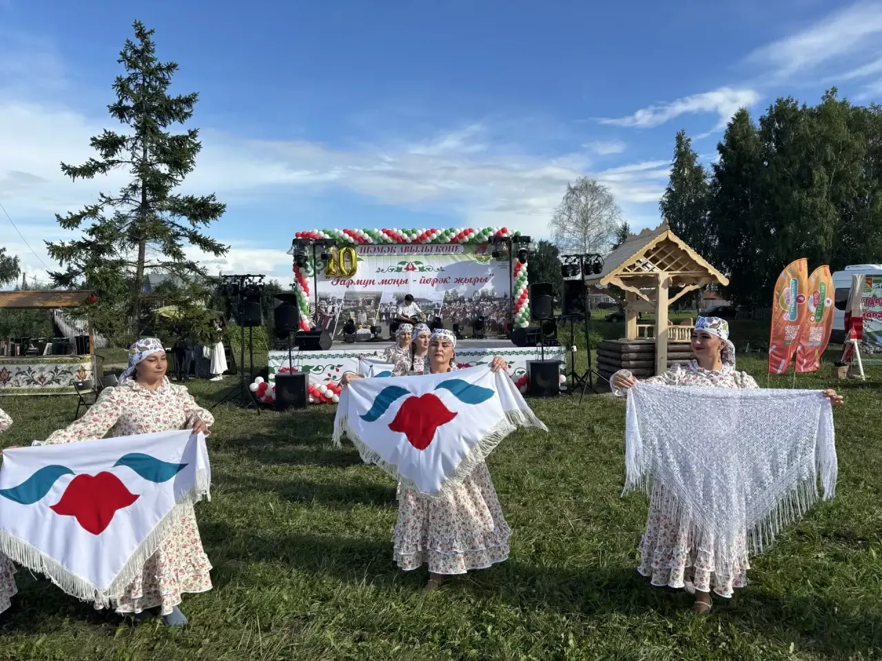 Шәмәк авылында «Гармун моңы - йөрәк җыры» фестивале һәм «Авыл көне» узды