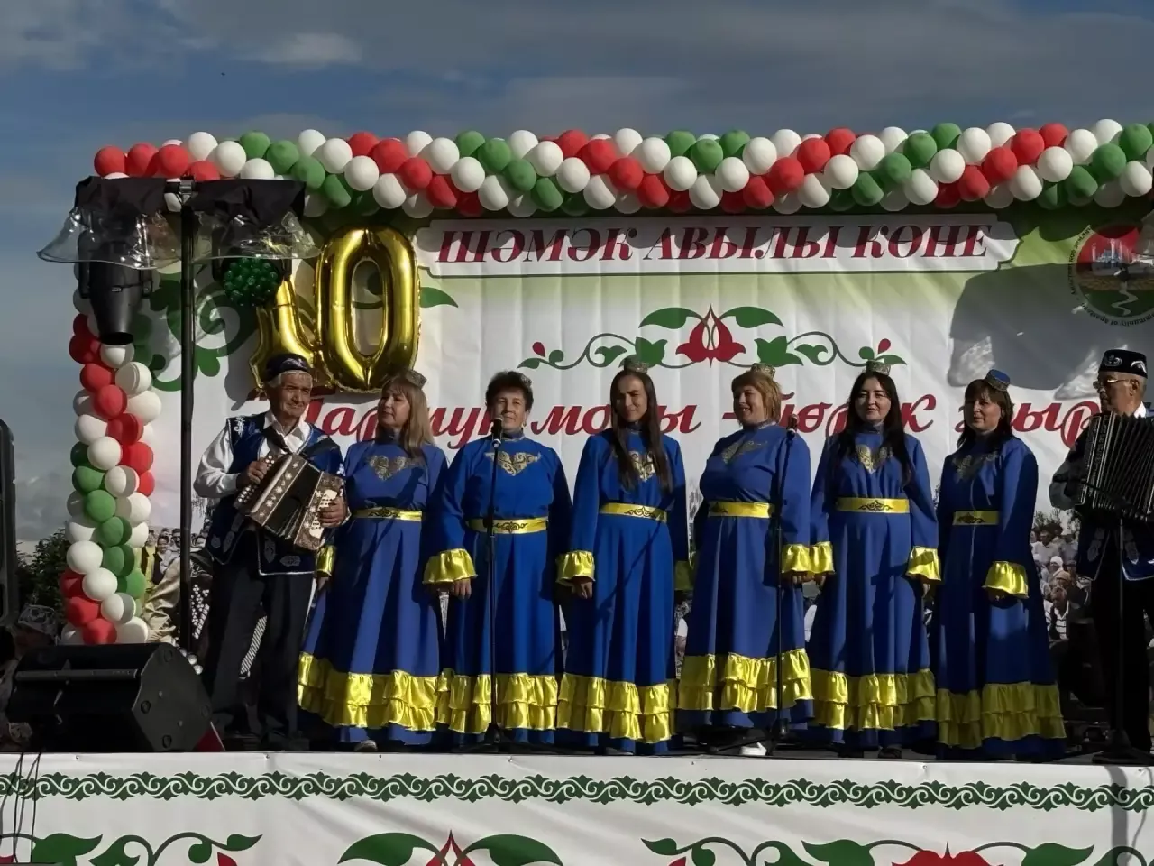 Шәмәк авылында «Гармун моңы - йөрәк җыры» фестивале һәм «Авыл көне» узды