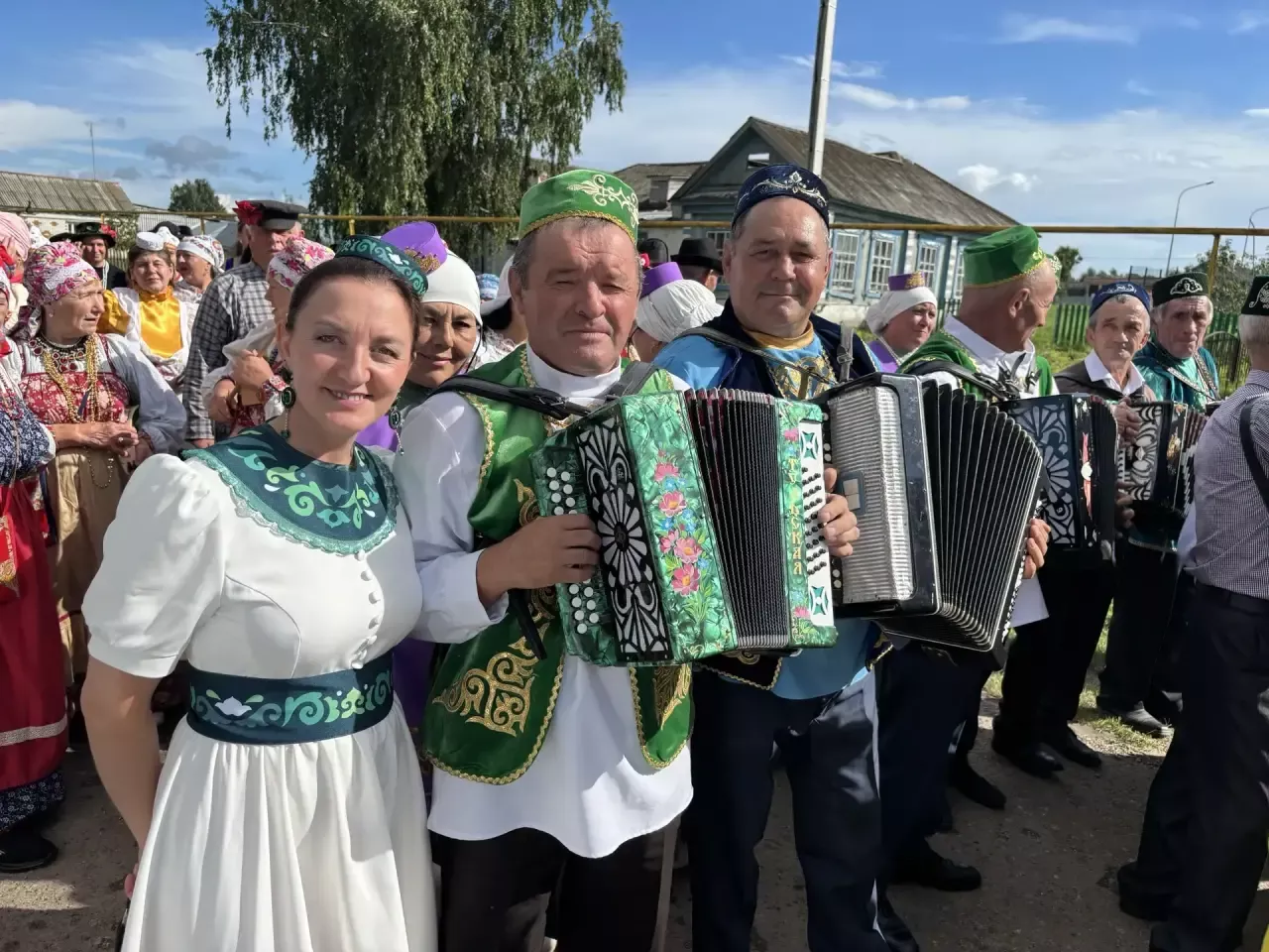 Шәмәк авылында «Гармун моңы - йөрәк җыры» фестивале һәм «Авыл көне» узды