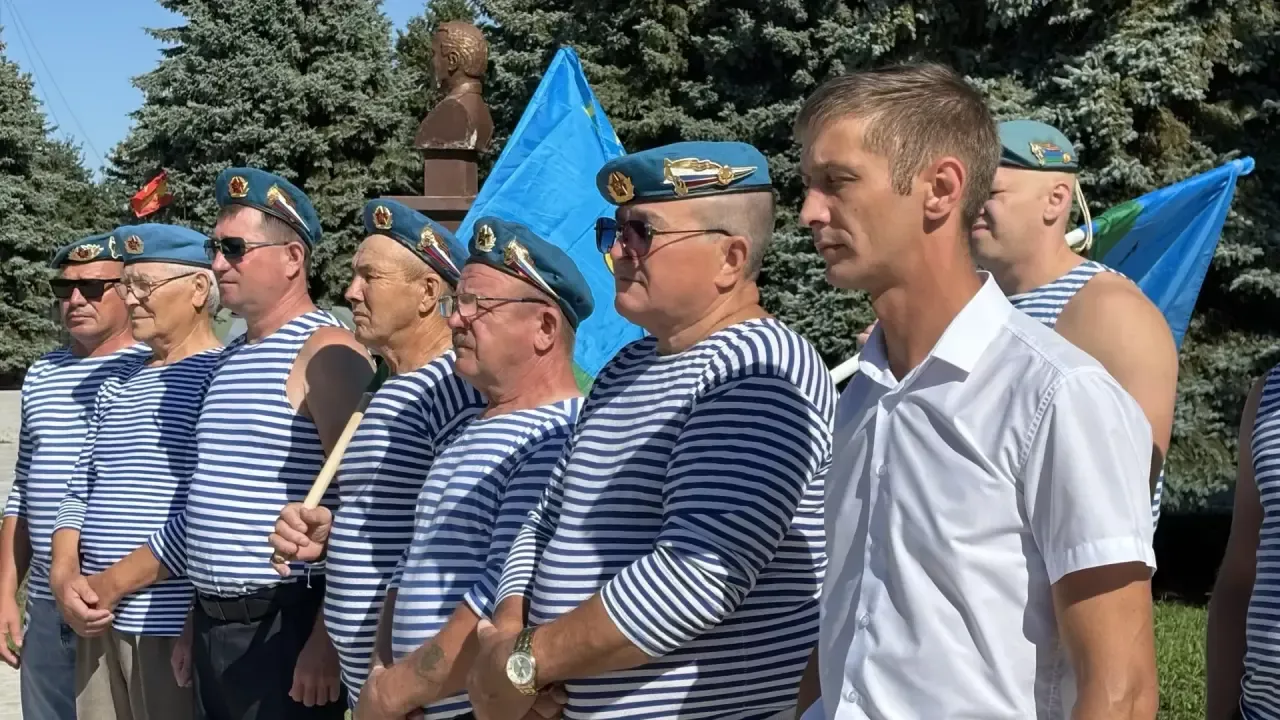 Апаста һава-десант гаскәрләре көне билгеләп үтелде
