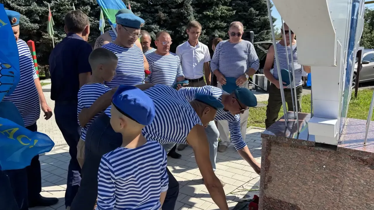 Апаста һава-десант гаскәрләре көне билгеләп үтелде