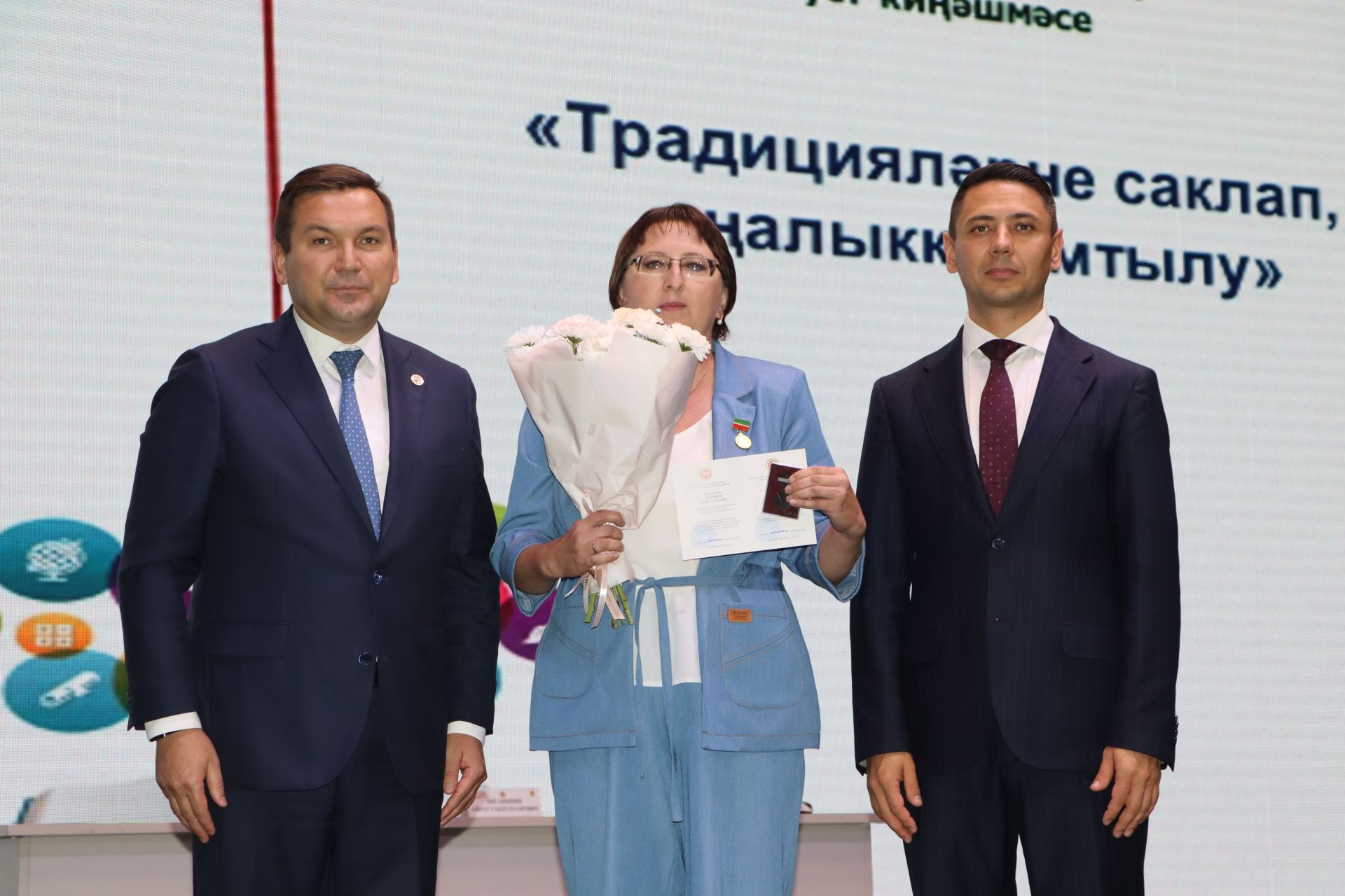 Районда мәгариф хезмәткәрләренең август киңәшмәсе узды
