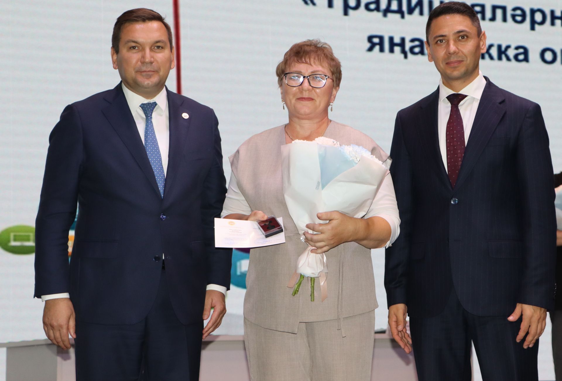 Районда мәгариф хезмәткәрләренең август киңәшмәсе узды