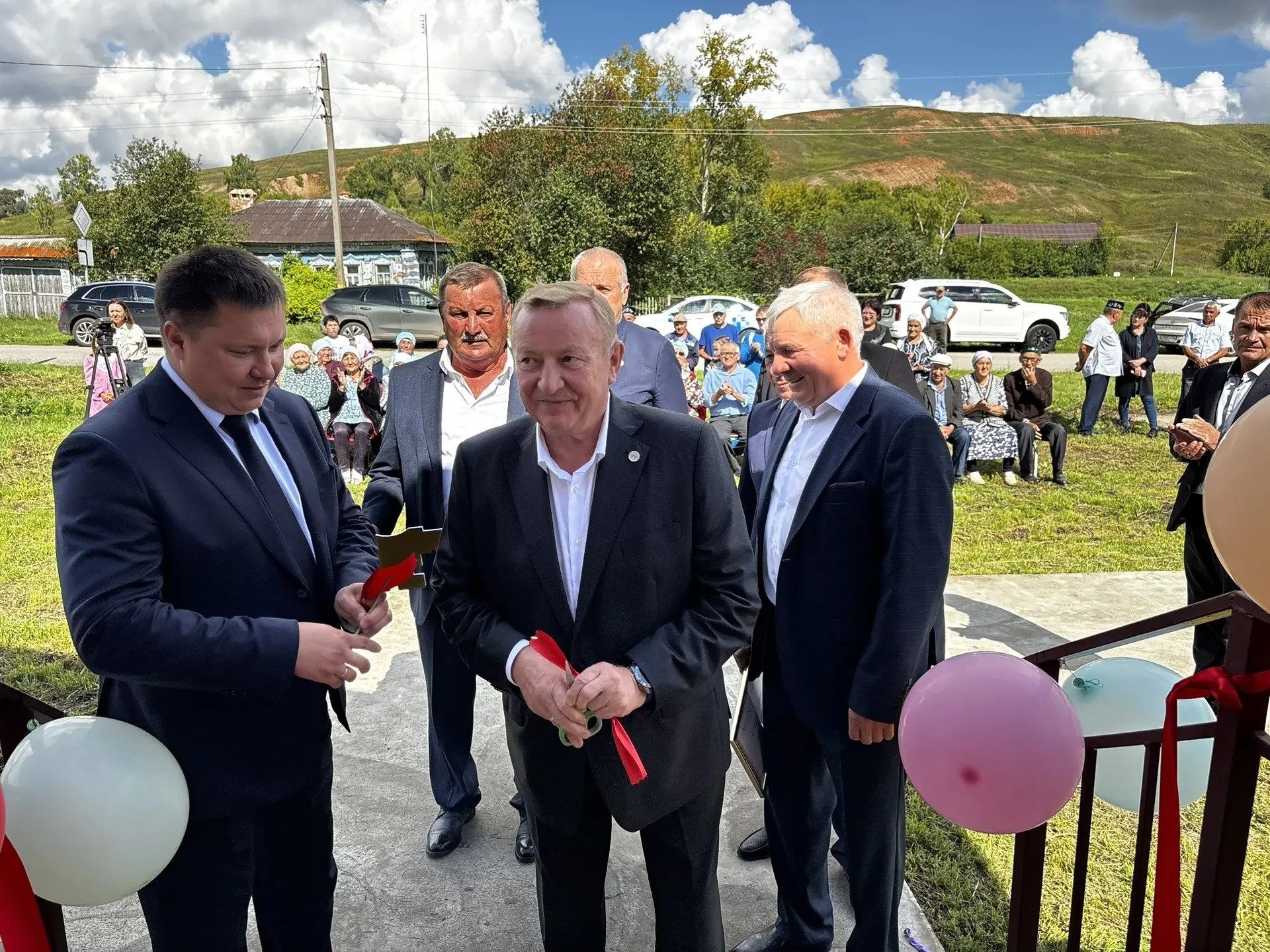 Түбән Барыш авылында яңа кибет - халыкка комплекслы хезмәт күрсәтү пункты ачылды