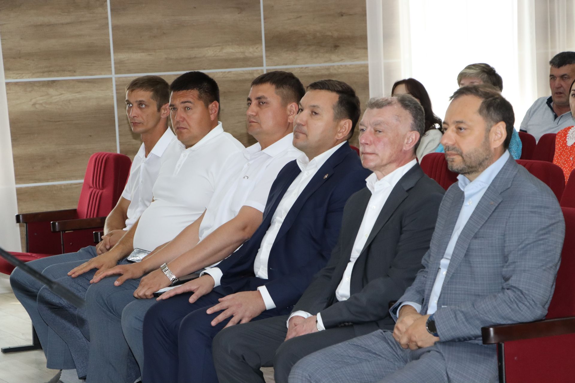 Апаста батыр райондашларны искә алдылар һәм дәүләт бүләкләре тапшырдылар