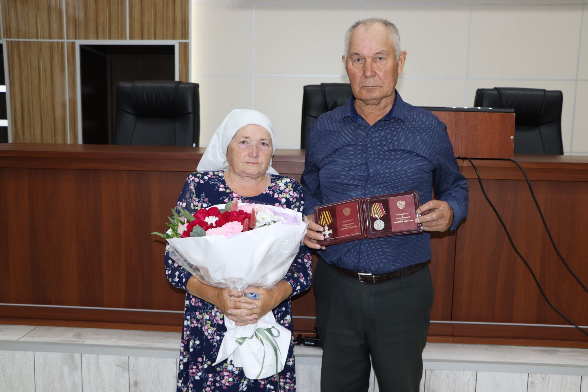 Апаста батыр райондашларны искә алдылар һәм дәүләт бүләкләре тапшырдылар